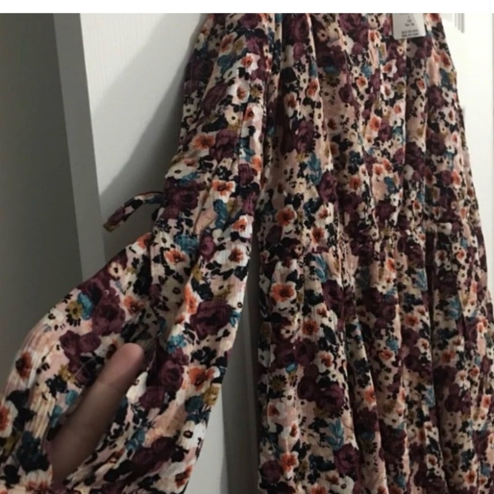 TORRID Ditsy Floral Open Sleeve Dress - Picture 5 of 7